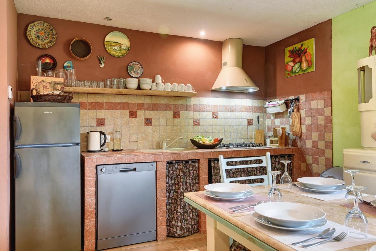 Žminj Casa Karnevaliヴィラ エクステリア 写真